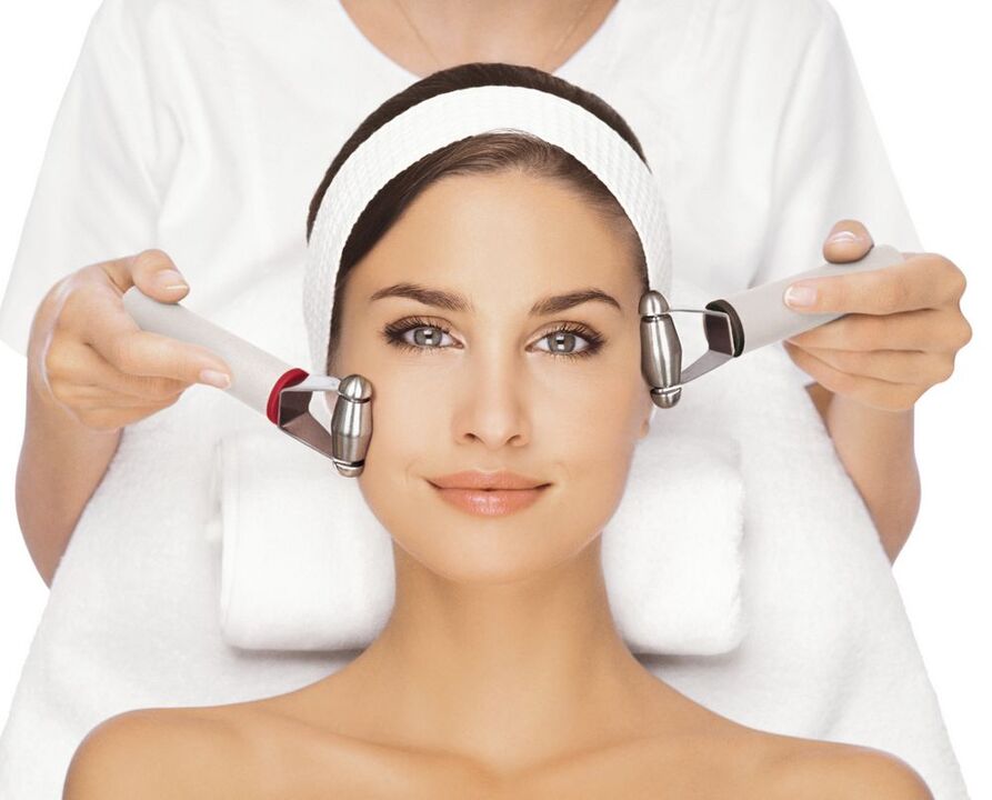 Rejuvenating sessions in beauty salons that quickly give visible results