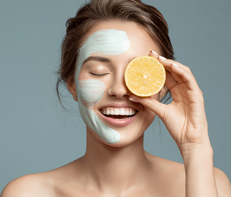 Nourishing mask to replenish nutrients and rejuvenate facial skin